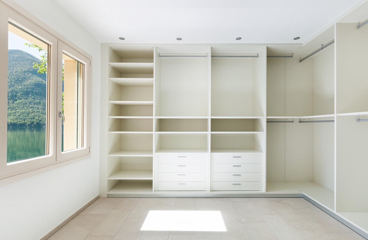 Jugendzimmer kleiderschrank.jpg