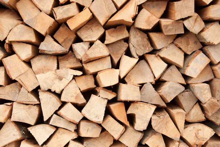 Anleitung: Brennholzlager selbst bauen