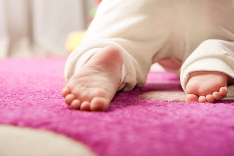 Warme Füße: Einen hochwertigen Teppich erkennen und kaufen