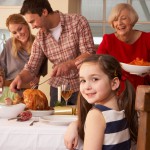 Das perfekte Weihnachtsfest: Tipps für ein gemütliches Familienessen