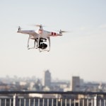 Die Einflüsse der Digitalisierung: Dachdecker müssen mit Drohnen umgehen können