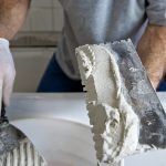 Rigipsplatten kleben – Praktische Verarbeitungstipps zum richtigen Anbringen