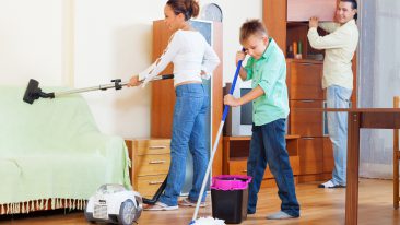 Schön sauber: Wie Familien einen großen Haushalt rein halten
