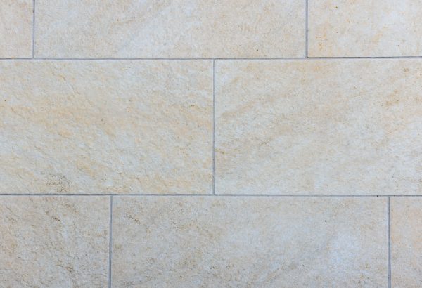 Terrassenplatten verfugen – Hinweise zur Bearbeitung und Vorbereitung
