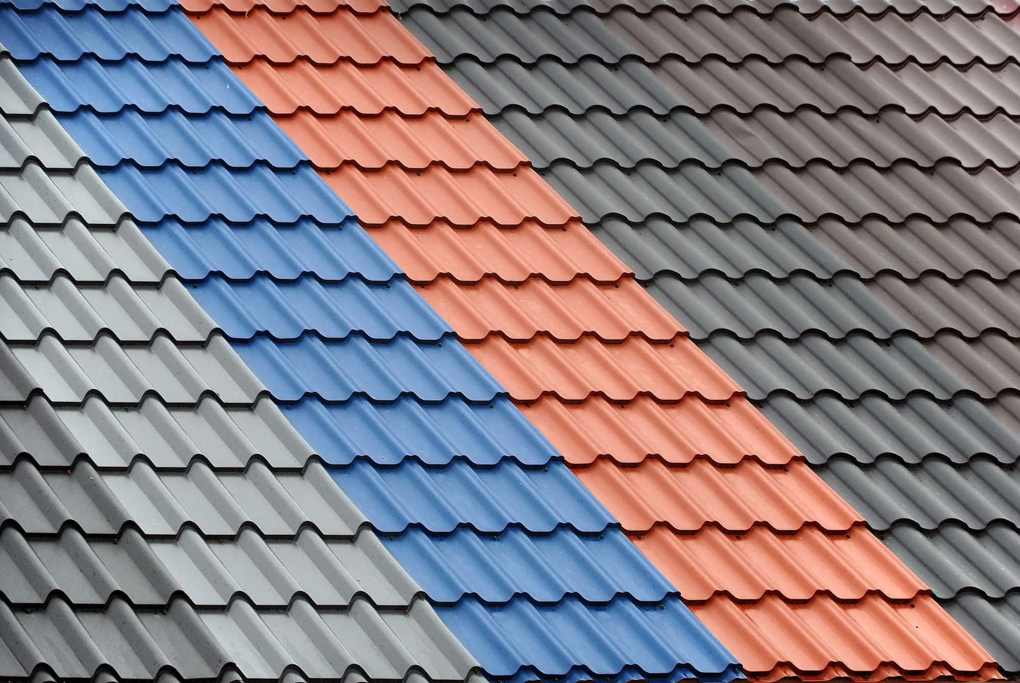 Dachpfannenbleche: Herstellung, Verwendung und Vorteile im Überblick