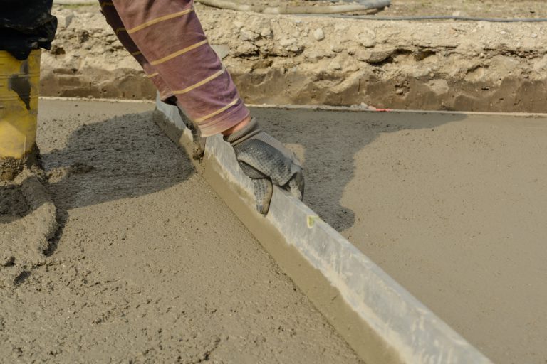 Estrich Dicke – diese Dicke muss Estrich haben