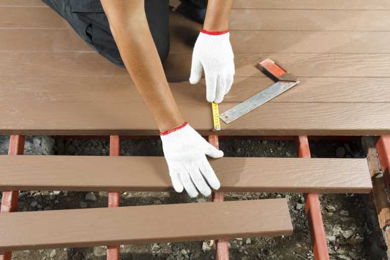 Balkonbelag aus Holz – Eine schöne Alternative für den Balkon