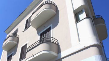 Balkonbelag aus Kunststoff – so wird der Balkon schön und sicher