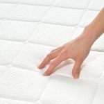 Für ein sauberes Bett: So gelingt die Reinigung von Matratzen