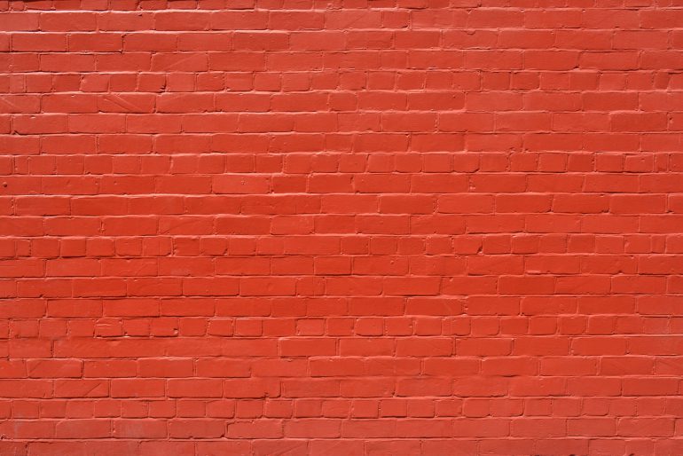 Klinker streichen: So wird die Fassade mit Farbe wieder schön