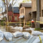 Mieter oder Vermieter? Haftung für Unwetterschäden