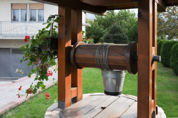 Brunnen bohren die Kosten für den Gartenbrunnen HeimHelden®