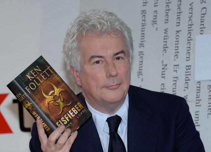 Romane von Ken Follett in der richtigen Reihenfolge