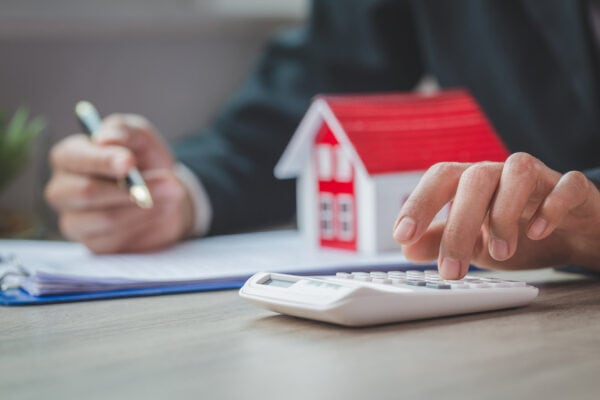 ImmobiliengeschÃ¤fte: Den Wert eines Hauses ermitteln - HeimHeldenÂ®