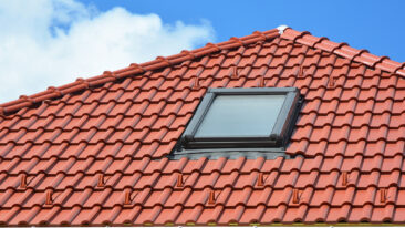 Dachfenster einbauen: Kosten, Anleitung und Tipps