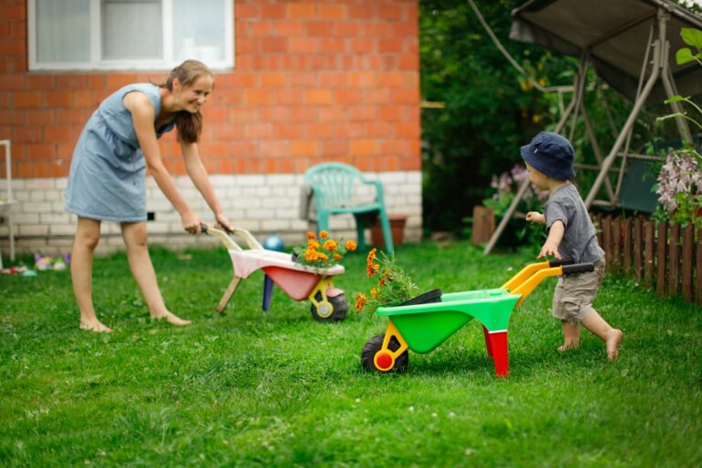 Spielzeuge für den Garten