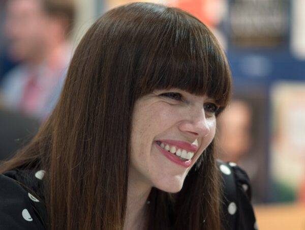 Romane von Kate Morton in der richtigen Reihenfolge