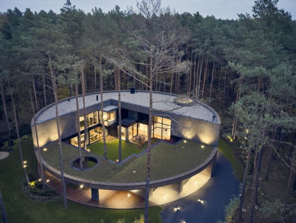 Circle Wood House, Polen, Verwendete Systeme: MB-77HS, MB-SR50N