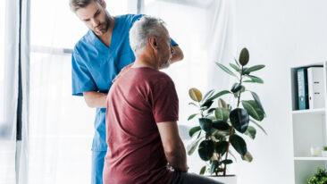Chiropraktiker-Kosten: Was Sie wissen müssen, bevor Sie sich für eine Behandlung entscheiden